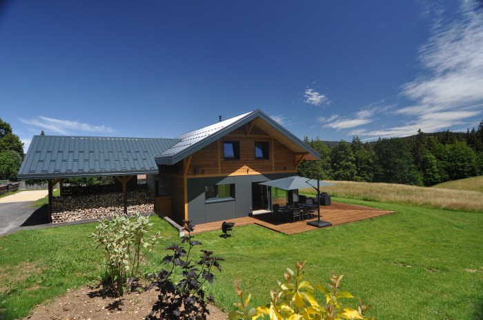 Chalet contemporain constructeur Myotte Duquet, classé meublé de tourisme jura